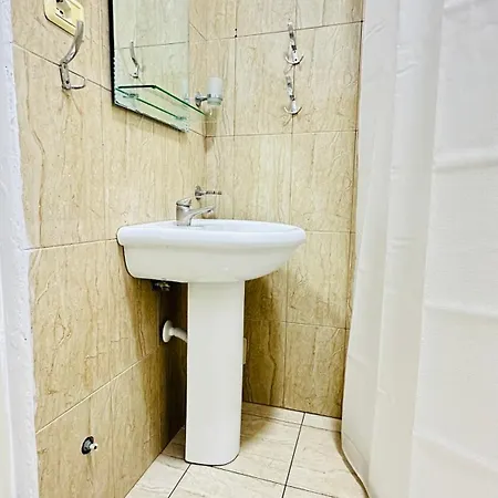 Pazari I Ri, Quiet And Stay, Self Check-in Appartement