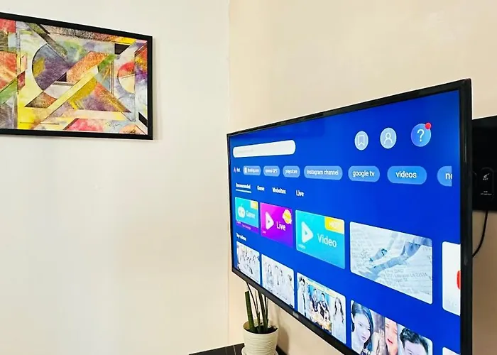 Pazari I Ri, Quiet And Stay, Self Check-in ティラナ