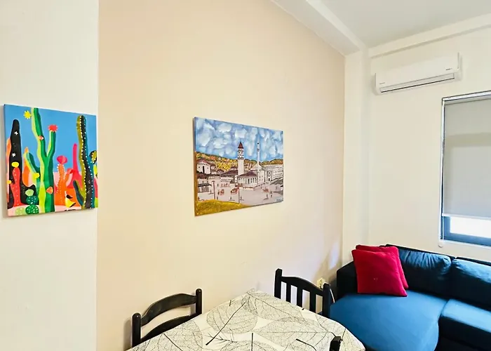 Pazari I Ri, Quiet And Stay, Self Check-in * Tirana